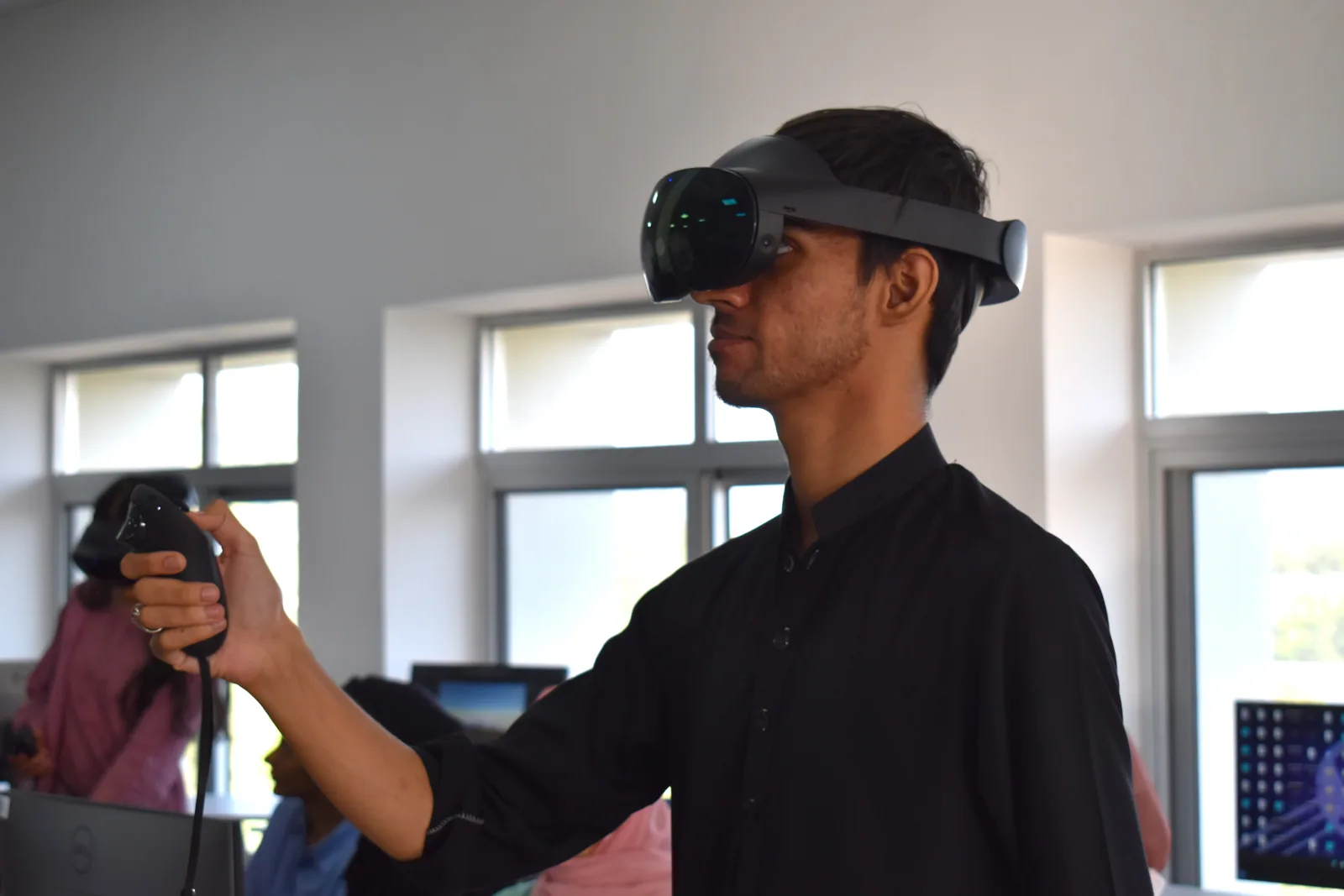 Technical Training in AR/VR and Digital Twin
